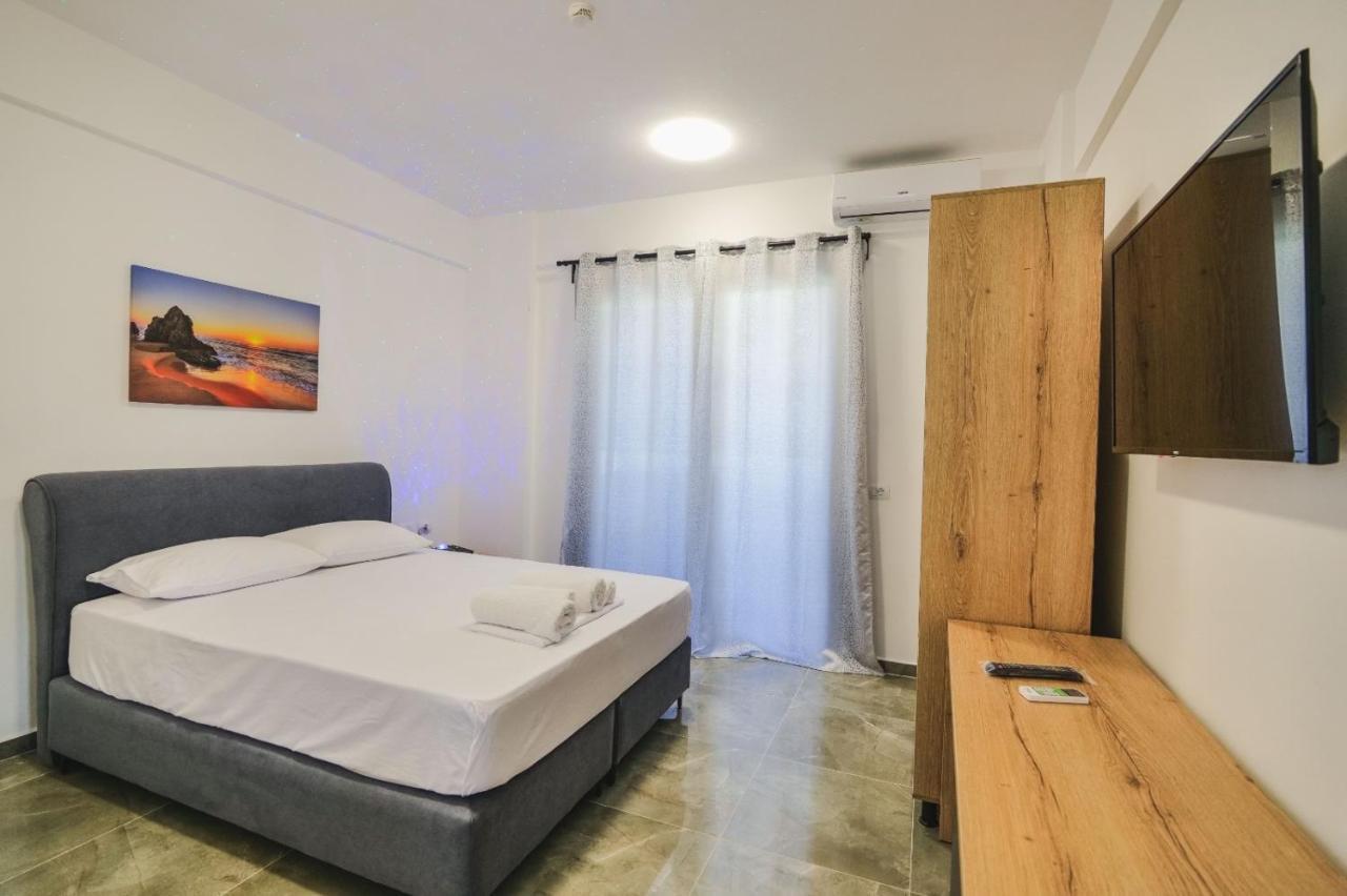 Vullkan Hotel Ksamil Buitenkant foto