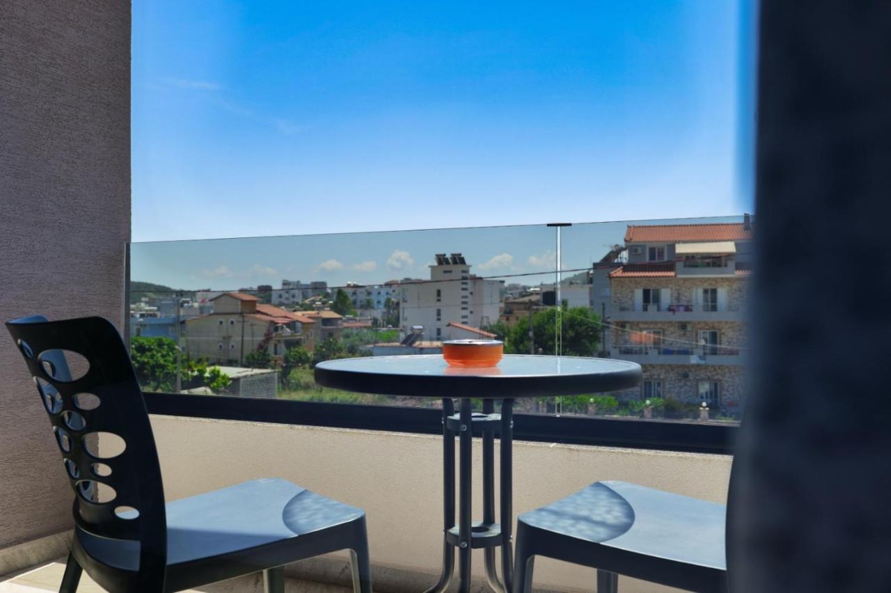 Vullkan Hotel Ksamil Buitenkant foto