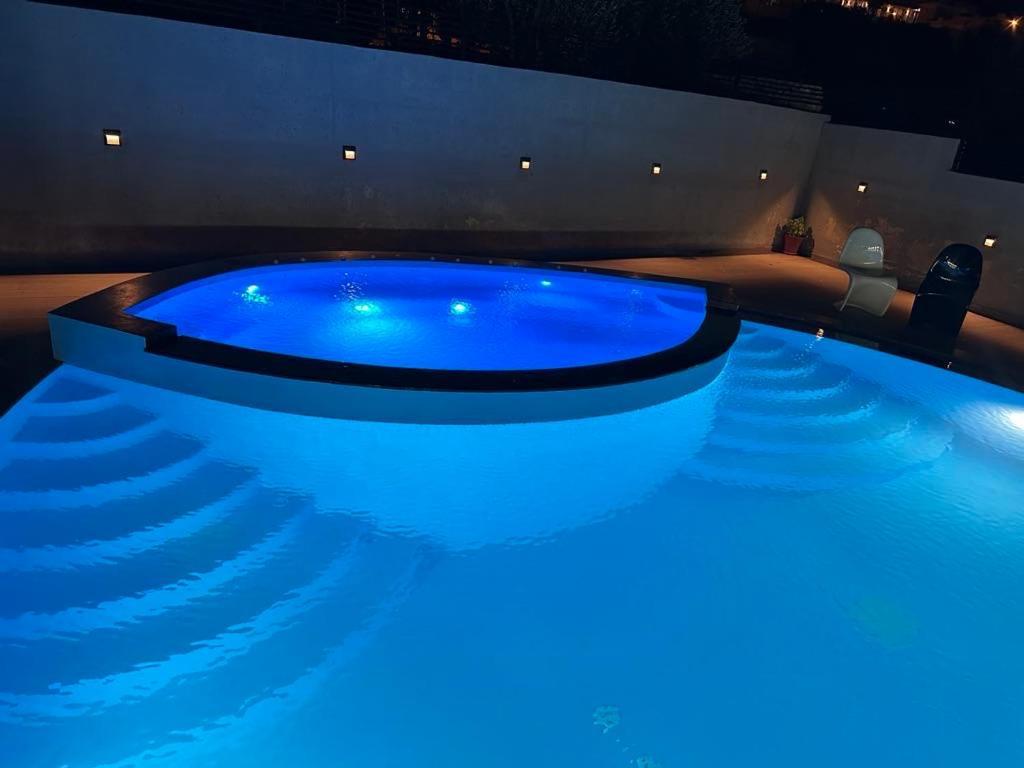 Vullkan Hotel Ksamil Buitenkant foto