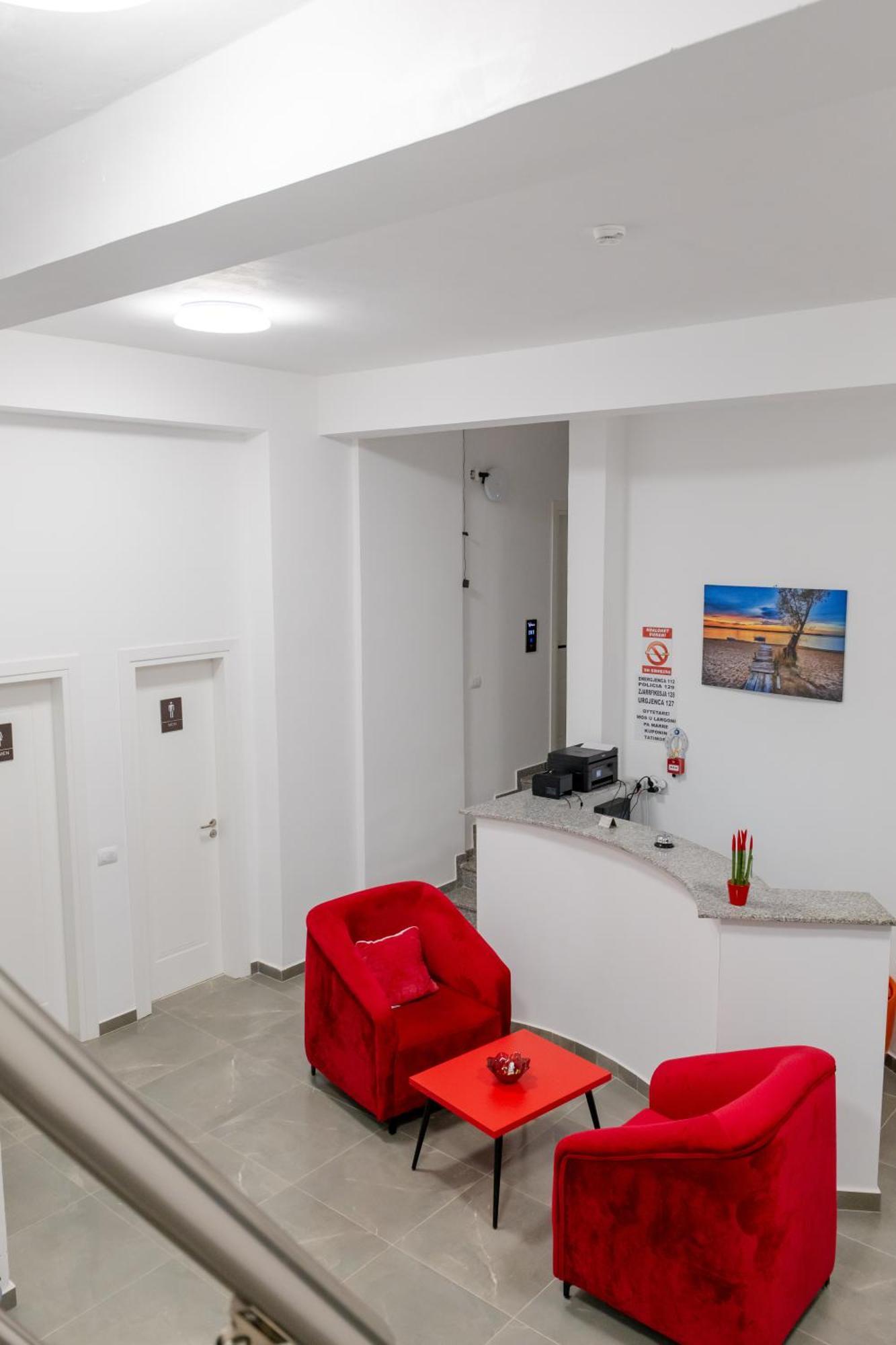 Vullkan Hotel Ksamil Buitenkant foto