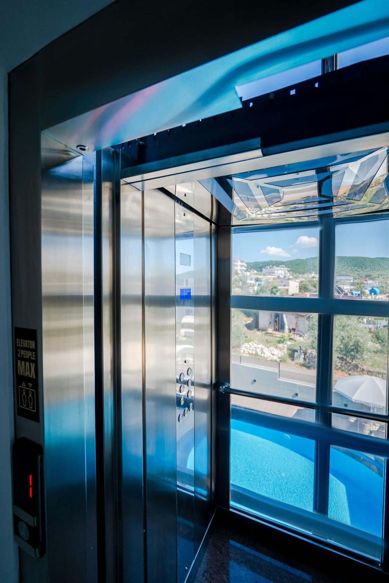 Vullkan Hotel Ksamil Buitenkant foto