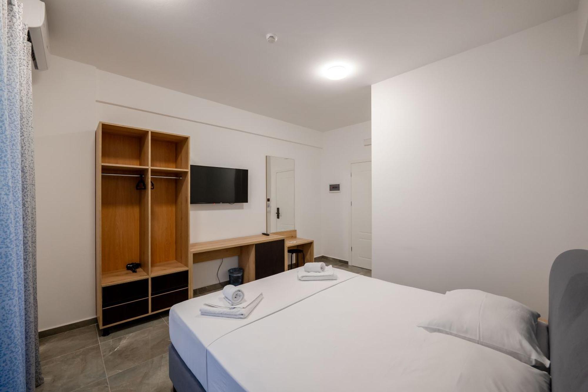 Vullkan Hotel Ksamil Buitenkant foto